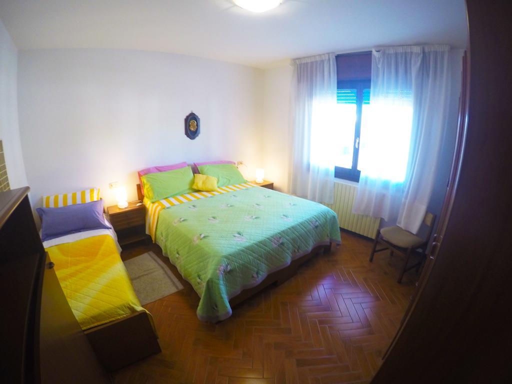 Caorle Economy Apartments Pokój zdjęcie