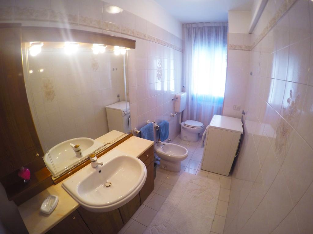 Caorle Economy Apartments Pokój zdjęcie